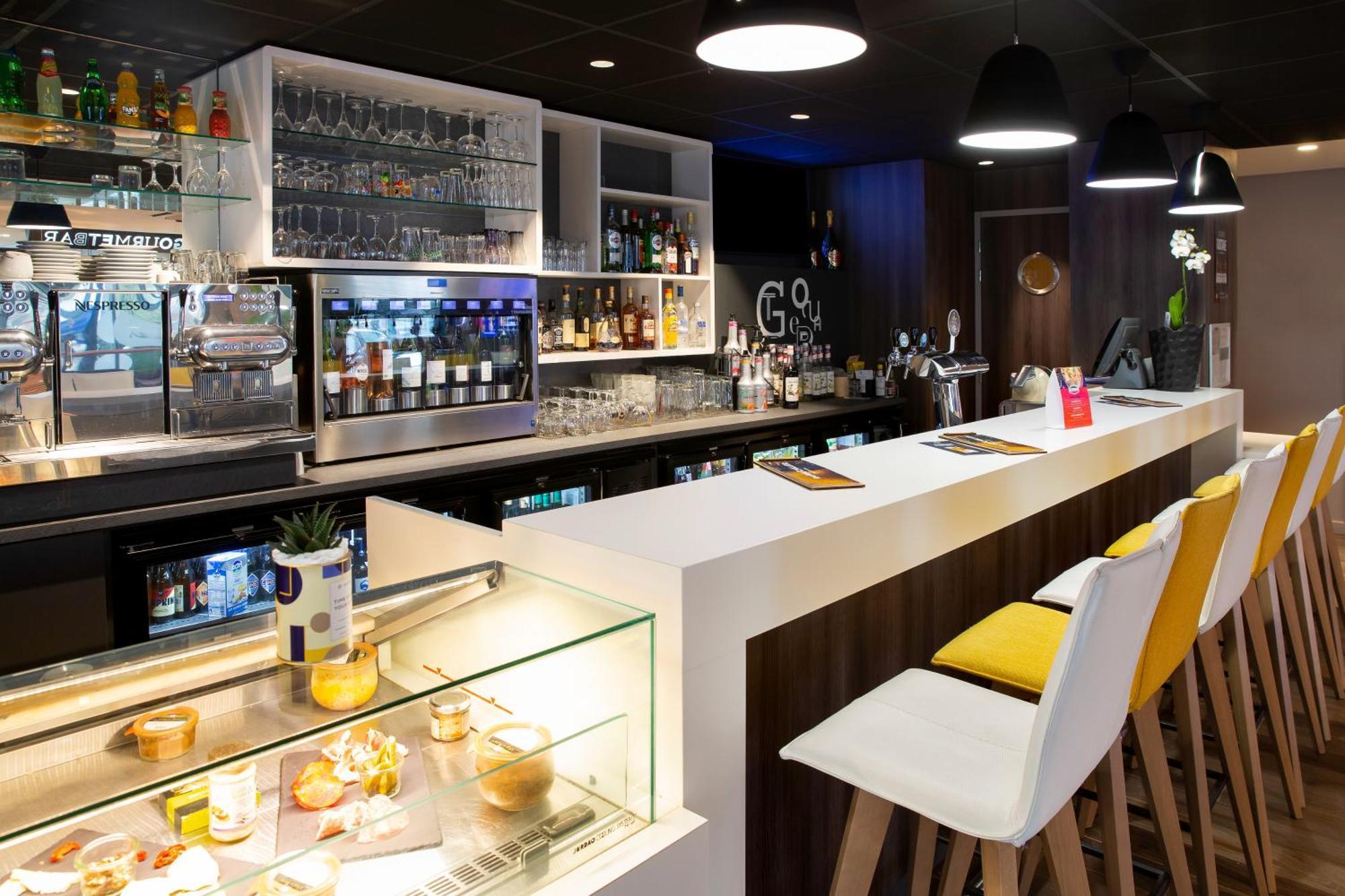 Hotel Novotel Roissy Witz 4*